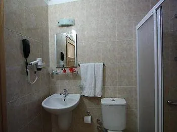 Cappadocia House ゲストハウス ウルギュップ